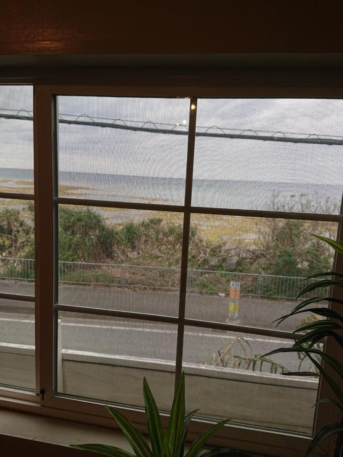 Maribu Beach House Onna Εξωτερικό φωτογραφία